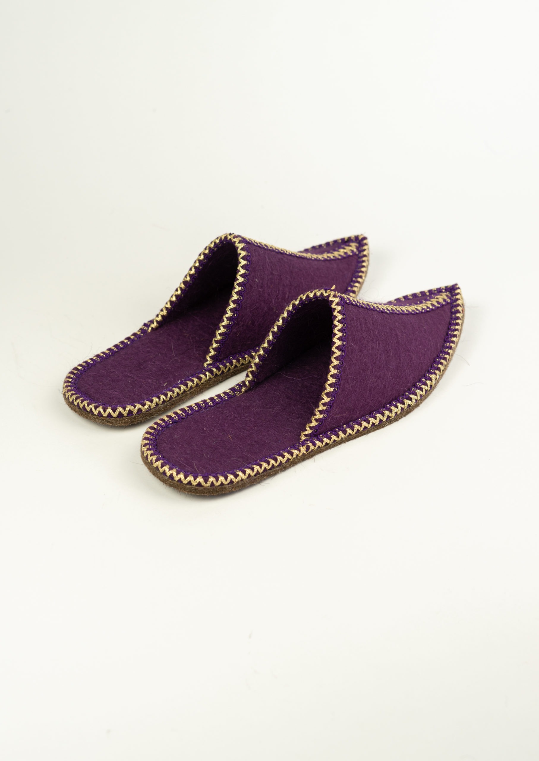 Женские тапочки 85-018-15 фиолетовый войлок 2